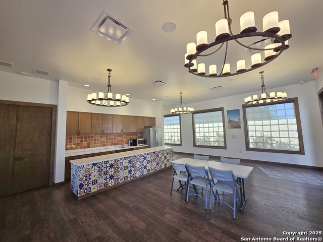 99 Simpatico Property Photo 36