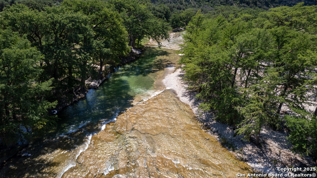 216 Skipping Stone Property Photo 36