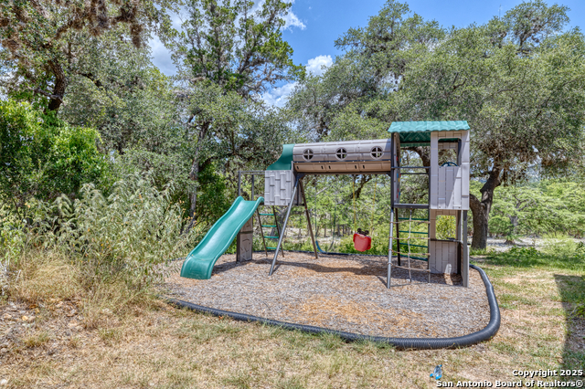 216 Skipping Stone Property Photo 41