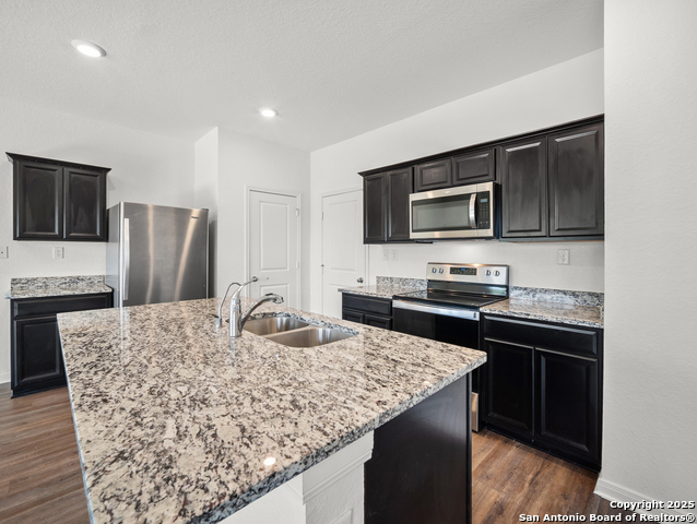 12706 Cygnus Property Photo 1