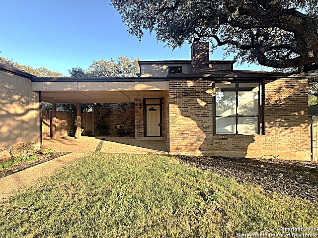 19906 PARK BLUFF Property Photo 1