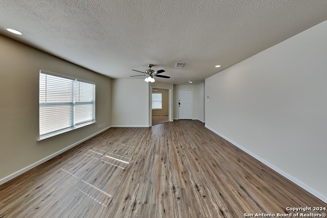 9603 Silver Crown Property Photo 2