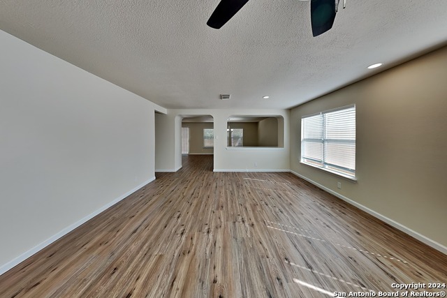 9603 Silver Crown Property Photo 3