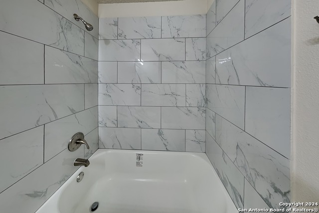 9603 Silver Crown Property Photo 16