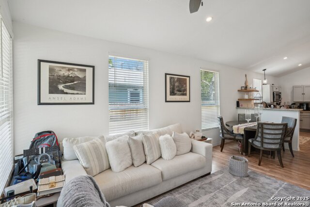 410 Mckay Property Photo 5