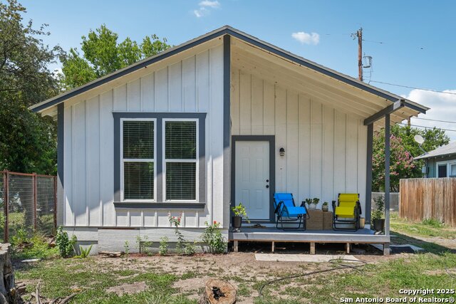 410 Mckay Property Photo 13