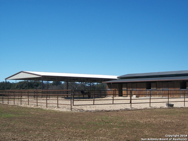 11217 Fm 470 Property Photo 5