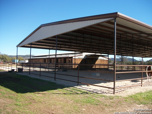 11217 Fm 470 Property Photo 6