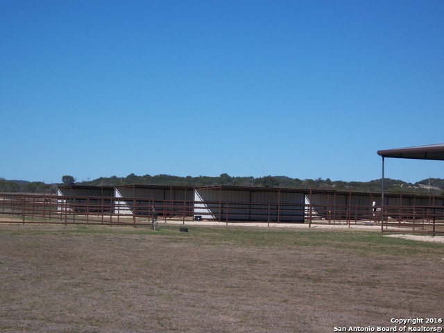 11217 Fm 470 Property Photo 12