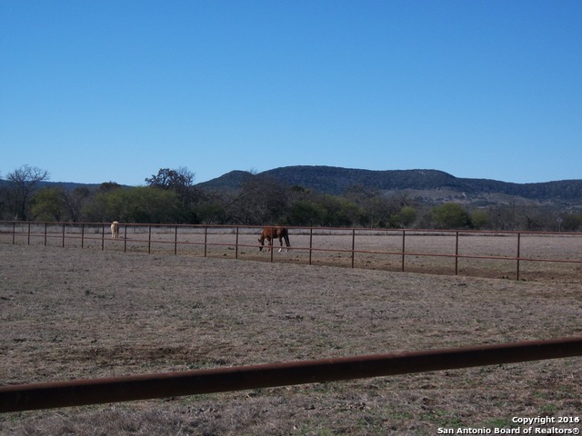 11217 Fm 470 Property Photo 21