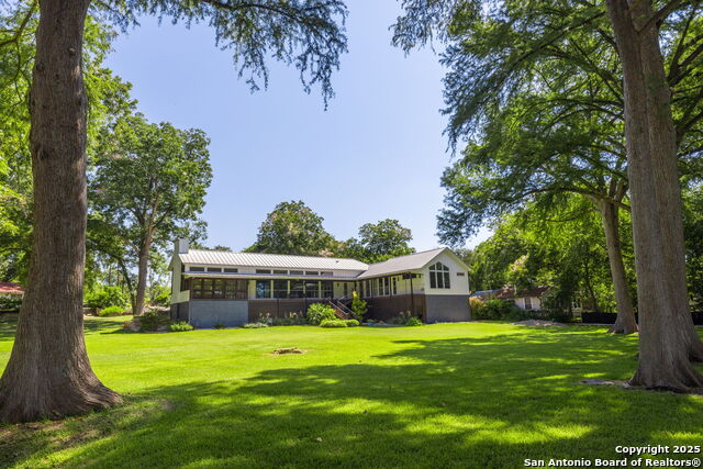1534 Arndt Property Photo 7