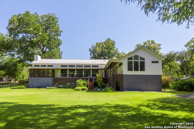 1534 Arndt Property Photo 8