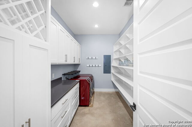 1534 Arndt Property Photo 25