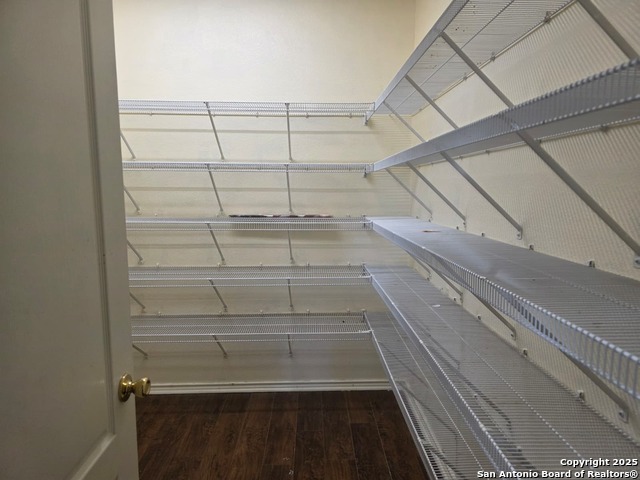 14016 Auberry Property Photo 10