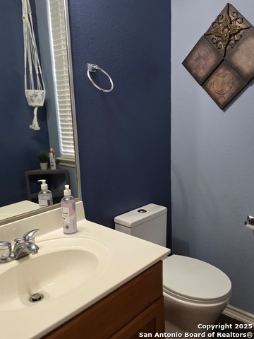 14016 Auberry Property Photo 13