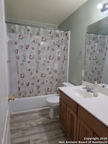 14016 Auberry Property Photo 18