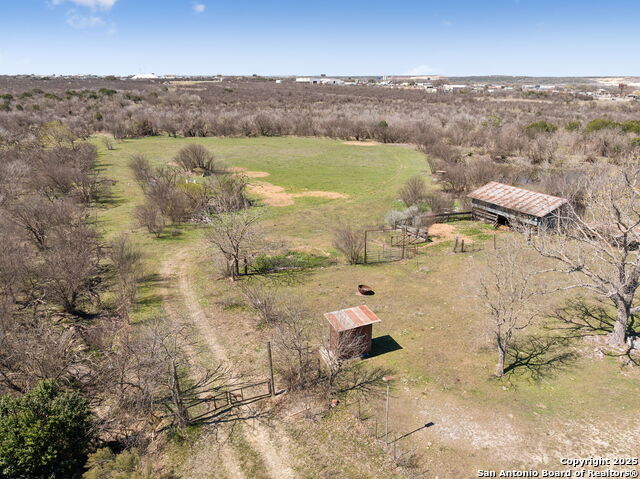 450 Solms Property Photo 34