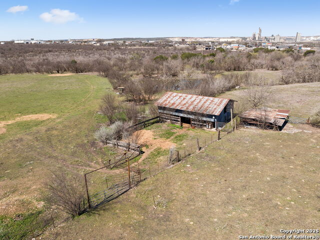 450 Solms Property Photo 35