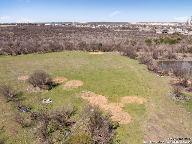 450 Solms Property Photo 36