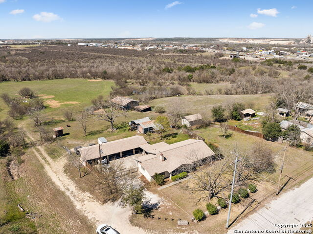 450 Solms Property Photo 38