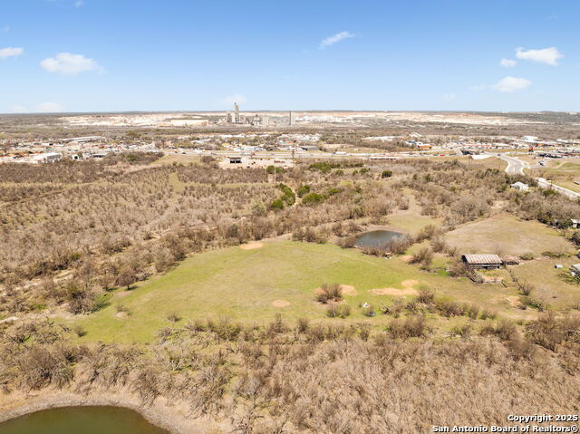 450 Solms Property Photo 43