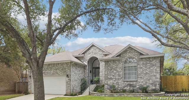 2204 Encino Cliff Property Photo 1