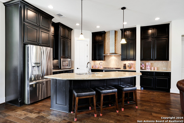 4619 Avery Property Photo 8