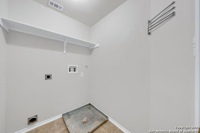 6038 Wood Pass Property Photo 18