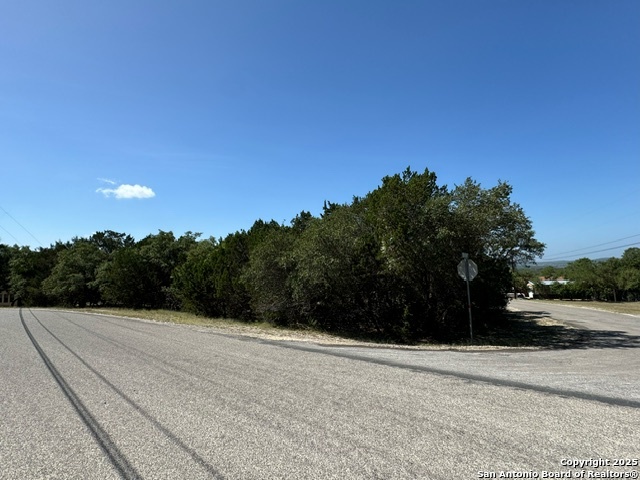 UNKNOWN Lakepark/Deer Oaks