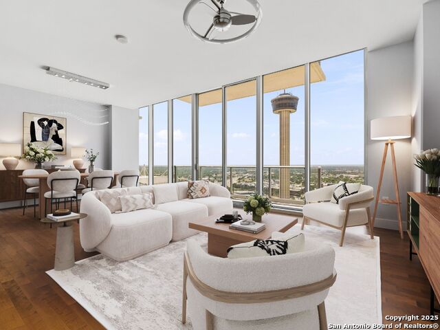 610 E MARKET ST Property Photo 1