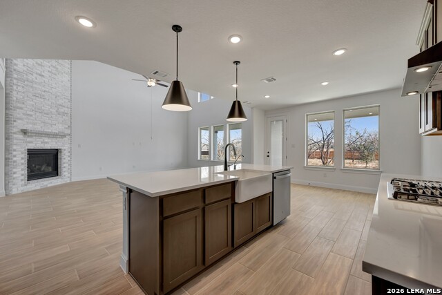 5136 Everly Terrace Property Photo 4