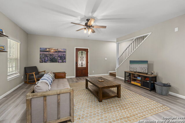 1265 Comanche Path Property Photo 10