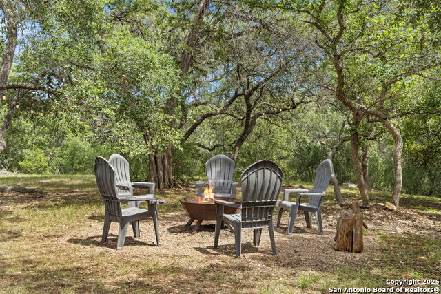 1265 Comanche Path Property Photo 28