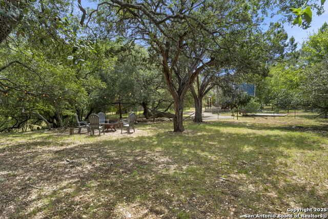 1265 Comanche Path Property Photo 29