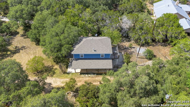 1265 Comanche Path Property Photo 32