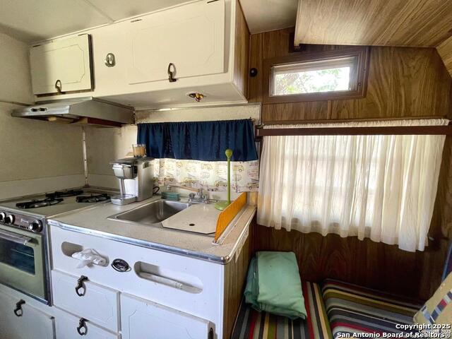 973 River Bend Property Photo 35