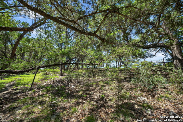 924 Wagon Creek Property Photo 31