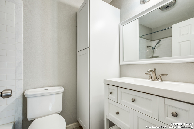2610 Lakebriar St Property Photo 11