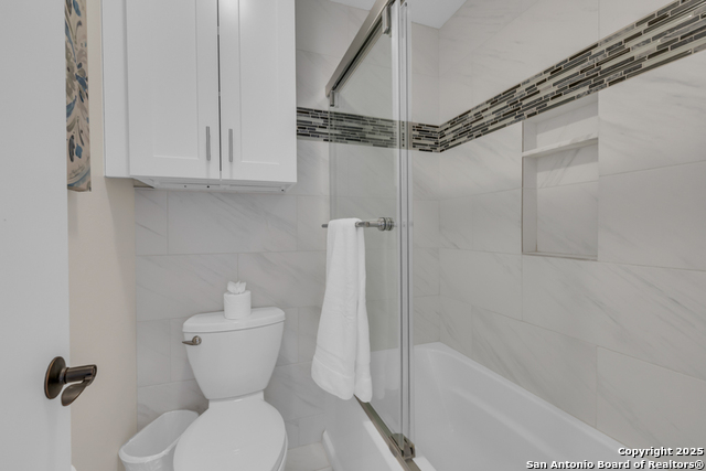 2004 Lakeland Drive Property Photo 22