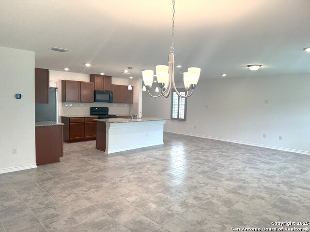 2006 Prometheus Cv Property Photo 13