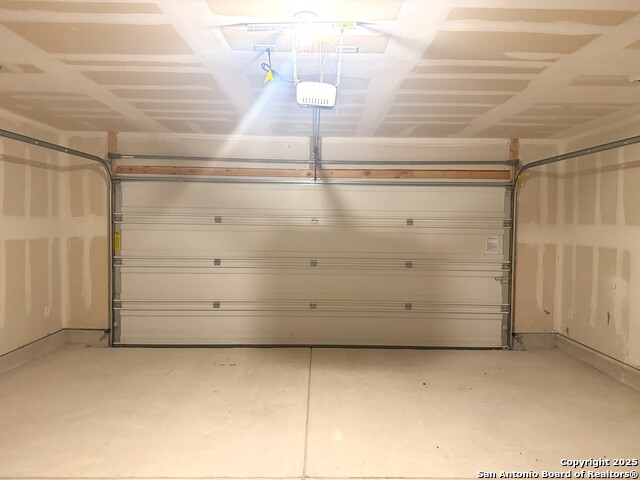 2006 Prometheus Cv Property Photo 15