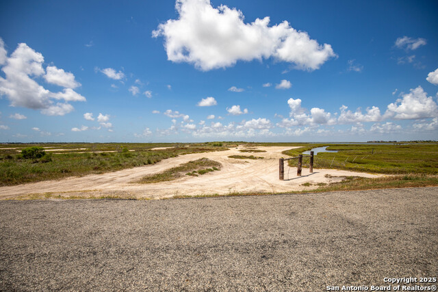 602-698 Cape Velero Dr Property Photo 14