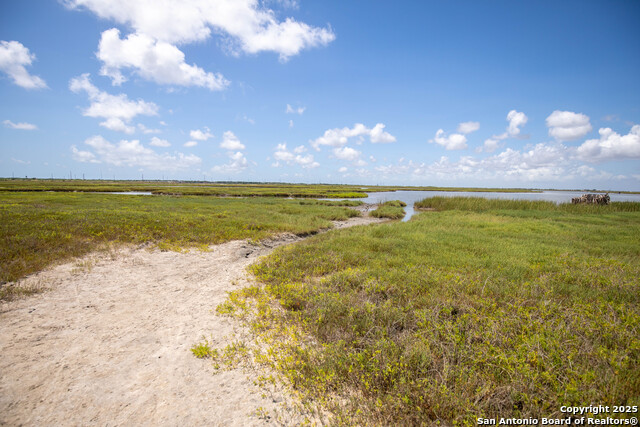 602-698 Cape Velero Dr Property Photo 18