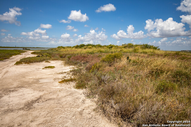 602-698 Cape Velero Dr Property Photo 45