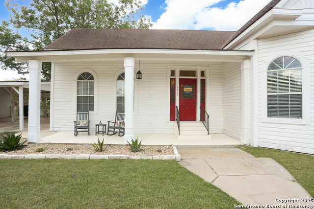 1503 S 2nd Street Property Photo 2