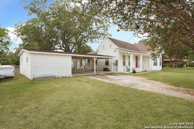 1503 S 2nd Street Property Photo 4