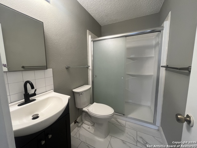 8131 Grand Bend Dr Property Photo 15