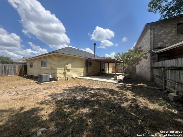 8131 Grand Bend Dr Property Photo 24