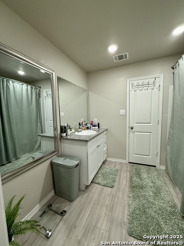 8323 Dovers Den Property Photo 15