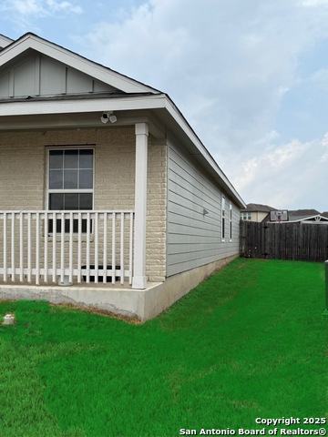 8323 Dovers Den Property Photo 29